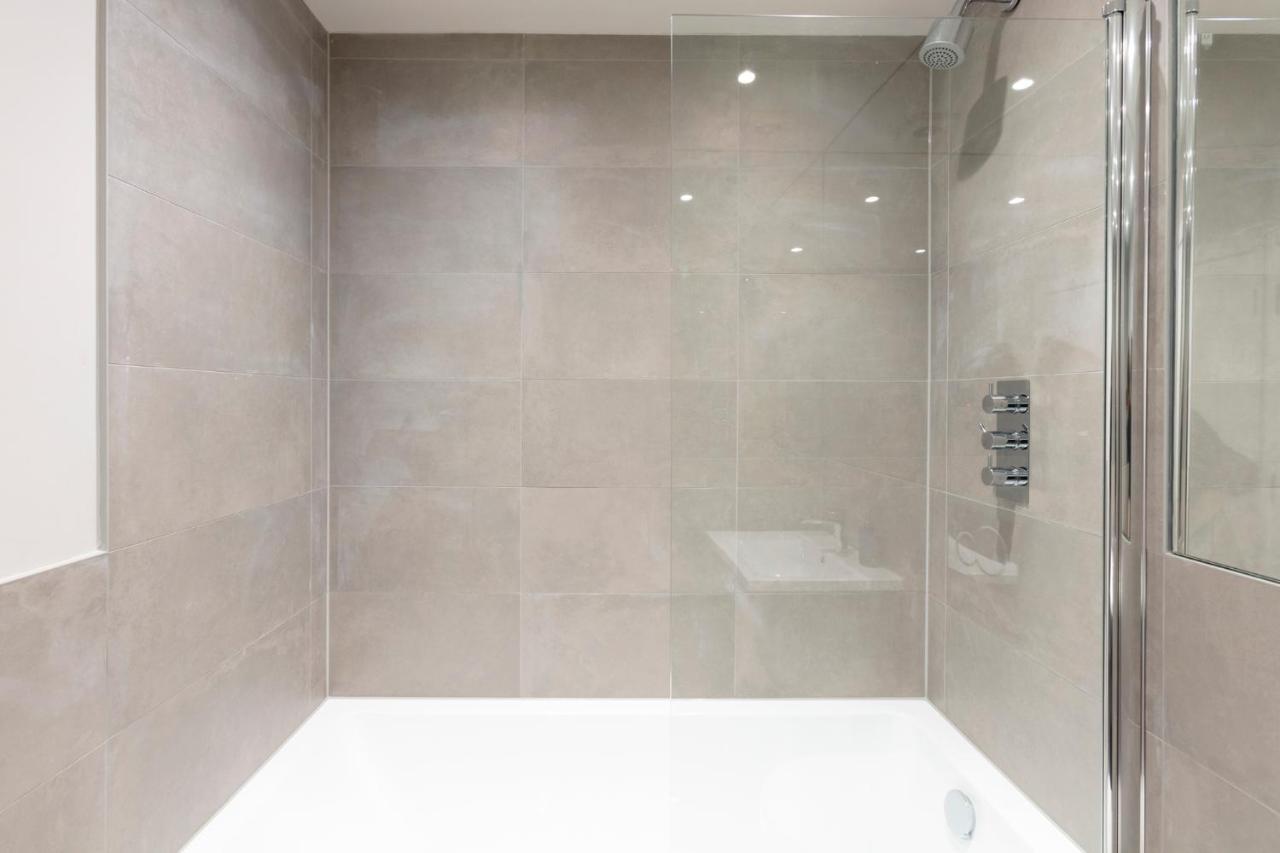 Hampden Apartments - The Diana Windsor Luaran gambar